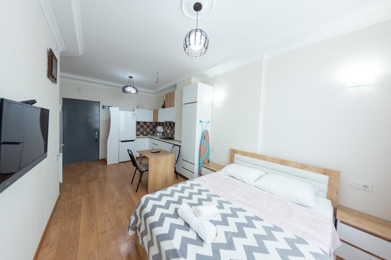 5 Apartment In One Boulding - Near Stadium Batumi Exterior foto